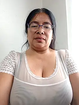   valentina18 online show from February 25, 4:42 pm