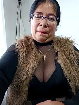   valentina18 online show from March 2, 1:05 pm