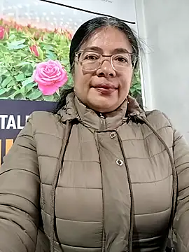   valentina18 online show from March 18, 12:41 pm