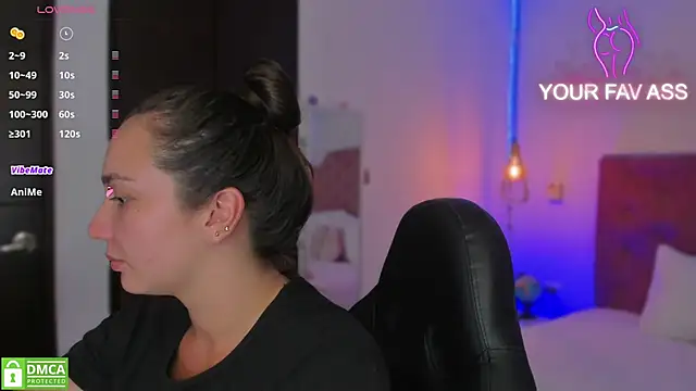 ava blue online show from March 19, 7:17 pm