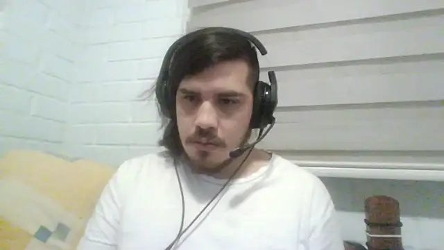 hung weeb online show from November 3, 2:02 am