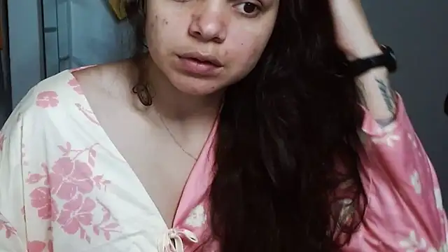 Snapshot of Nikkykora15 chatting on October 10, 9:14 pm Nikkykora15 online show from October 10, 9:14 pm