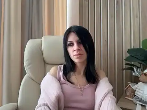 InjaAtHome online show from January 10, 8:05 am