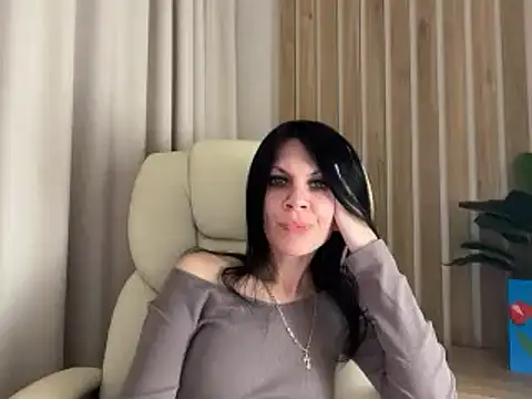 InjaAtHome online show from April 14, 5:52 pm