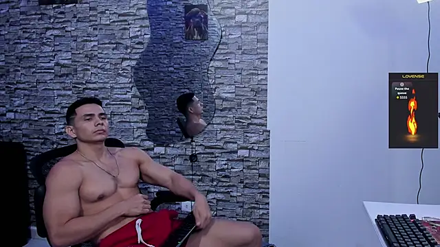 ChoreyTaiylor online show from March 20, 12:32 pm