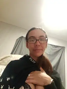 ashleybelle815 online show from January 15, 4:00 pm