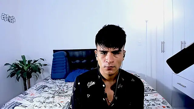 Eiden allenx online show from December 29, 4:19 pm