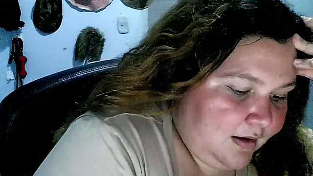 squirt322bbw online show from March 18, 8:48 pm