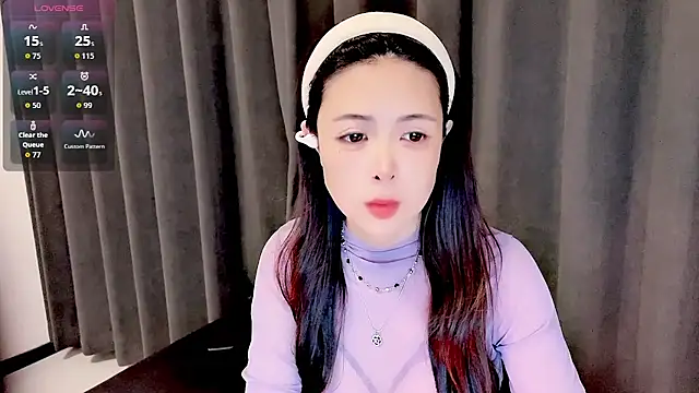 Snapshot of candy-yiyi chatting on May 15, 12:17 am candy-yiyi online show from May 15, 12:17 am