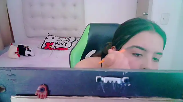  alicia z online show from December 27, 5:37 pm