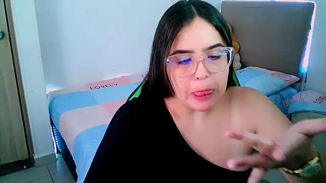  alicia z online show from February 15, 5:39 pm