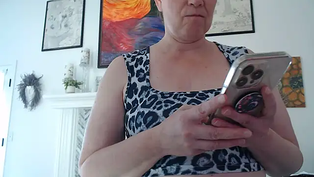 Snapshot of AuroraWillows chatting on July 18, 5:28 pm AuroraWillows online show from July 18, 5:28 pm