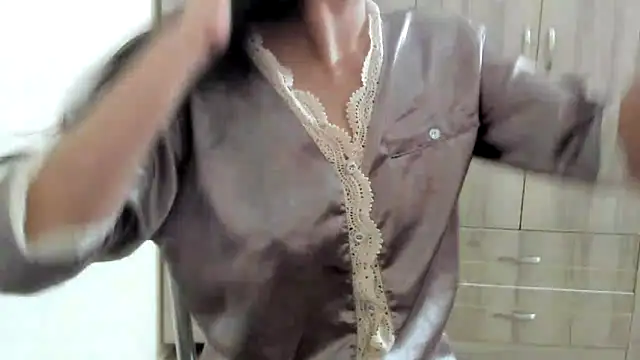 Beauty Asian Tina online show from March 8, 9:29 pm