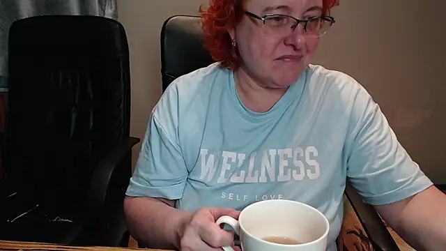 JoannaAndNeighbour online show from December 8, 1:14 pm