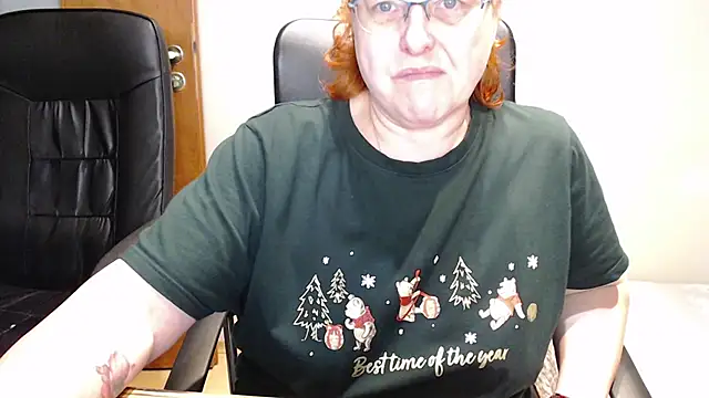 JoannaAndNeighbour online show from December 26, 9:11 am