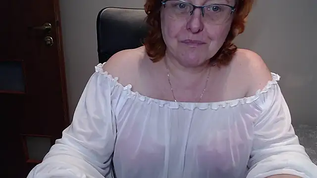 JoannaAndNeighbour online show from February 6, 10:26 am