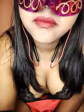 Litchi70 online show from February 9, 5:01 pm