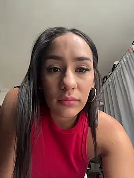 Snapshot of __IRIS__ chatting on November 19, 4:51 pm IRIS online show from November 19, 4:51 pm