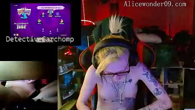alicewonder09 online show from December 11, 7:53 am