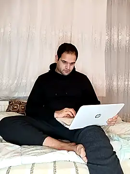 Snapshot of canakbulak00 chatting on February 25, 12:14 am canakbulak00 online show from February 25, 12:14 am