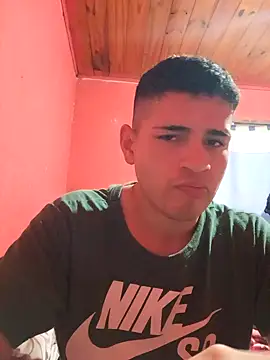 Snapshot of ynose2 chatting on October 25, 9:20 pm ynose2 online show from October 25, 9:20 pm