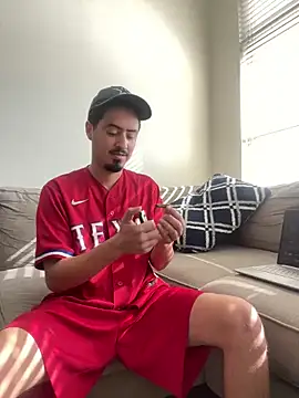 Snapshot of Bbyboyivan chatting on January 3, 7:18 pm Bbyboyivan online show from January 3, 7:18 pm