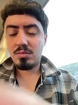 Snapshot of Bbyboyivan chatting on January 5, 10:50 pm Bbyboyivan online show from January 5, 10:50 pm