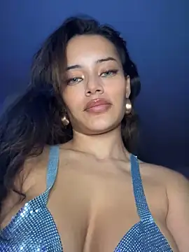 Snapshot of MistressBelleNoire chatting on December 8, 12:40 am MistressBelleNoire online show from December 8, 12:40 am