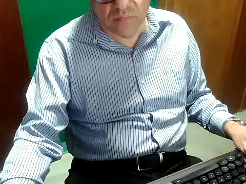 Snapshot of FernandoReuterG chatting on October 15, 3:06 am FernandoReuterG online show from October 15, 3:06 am