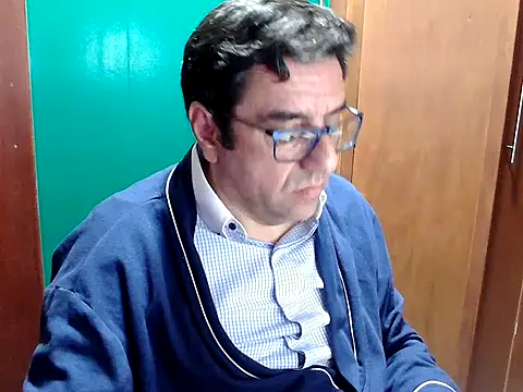 Snapshot of FernandoReuterG chatting on October 23, 12:54 am FernandoReuterG online show from October 23, 12:54 am