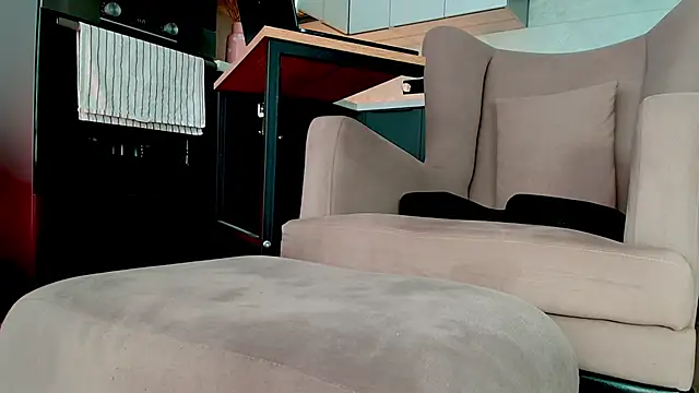 Yourfreebird online show from March 21, 8:19 am