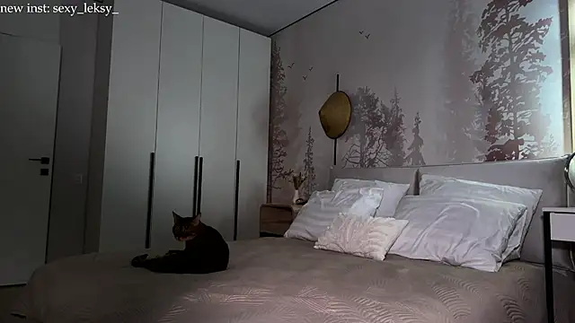 Lex Love online show from April 18, 6:45 pm