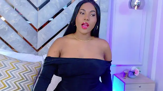 Sara Boom online show from November 14, 1:10 pm