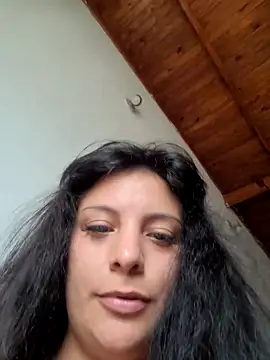 Snapshot of ZaraHoney chatting on January 20, 7:14 pm ZaraHoney online show from January 20, 7:14 pm