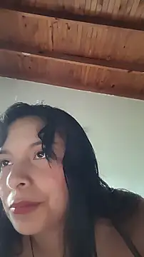 Snapshot of ZaraHoney chatting on September 21, 8:21 pm ZaraHoney online show from September 21, 8:21 pm