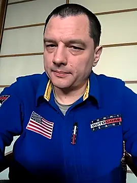 ExclusivePrivate online show from January 16, 10:08 am