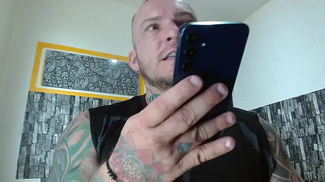 stripnolimits online show from February 6, 4:43 pm