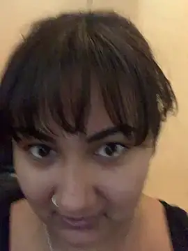 Madsion23 online show from February 7, 9:37 am