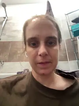 Snapshot of LadyChantale chatting on February 15, 1:09 pm LadyChantale online show from February 15, 1:09 pm