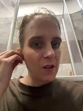 Snapshot of LadyChantale chatting on February 16, 12:56 pm LadyChantale online show from February 16, 12:56 pm