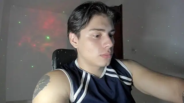 Snapshot of Giordano_Russo chatting on September 23, 5:21 am Giordano Russo online show from September 23, 5:21 am
