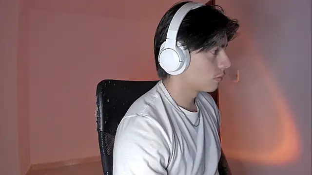 Giordano Russo online show from October 28, 4:16 am