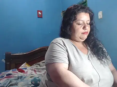 Lauren baby online show from February 2, 11:36 pm