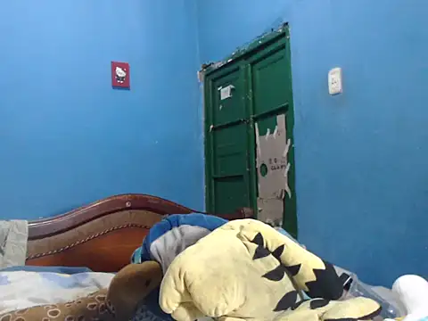 Lauren baby online show from February 6, 9:51 pm