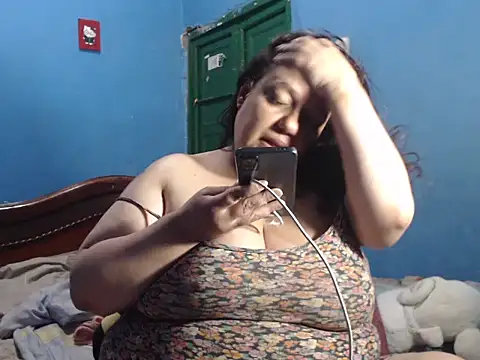 Lauren baby online show from July 1, 11:59 pm