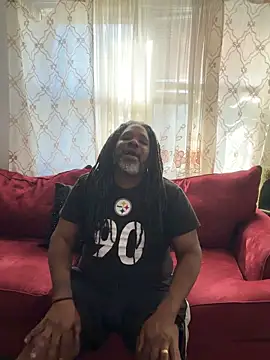 HaloRodeoLover2 online show from March 22, 8:45 pm