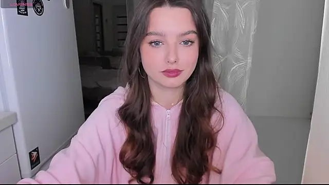 Victoria Karma online show from February 14, 3:05 pm