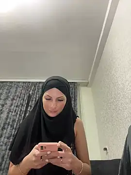 GumusGuray online show from February 8, 12:06 am