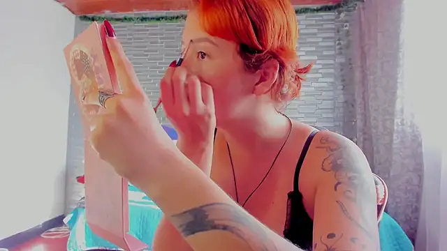 Ginger Sweetty online show from December 16, 8:58 pm