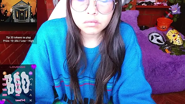 Snapshot of MidoriQuiinn chatting on October 18, 2:07 pm MidoriQuiinn online show from October 18, 2:07 pm